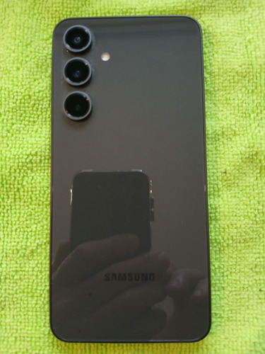 Samsung Galaxy S24 Fe 256gb 8gb Ram Tela 6.7 Ee Grafite Preto (Usado)