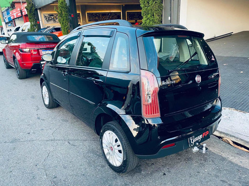 Imagem 2 de 12 de Fiat Idea 2011 1.4 Attractive Flex 5p
