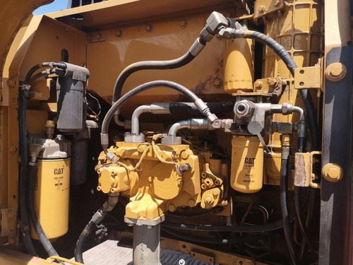 2014 Excavadora Hidraulica Caterpillar 320d2