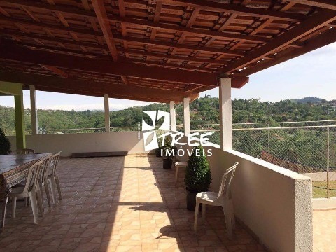 Imagem 7 de 15 de Venda - Chacara - Aralu Com A/t 819 M² Com 02 Dormitórios , Banheiro Social, Sala De Estar, Cozinha , Área De Serviço, Churrasqueira Piscina , Quadra E 04 Vagas. Excelente Localiz - Ch00067 - 319219