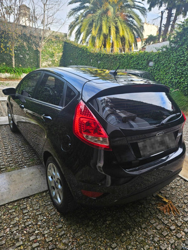 Ford Fiesta Kinetic 1.6 Design 120cv Titanium