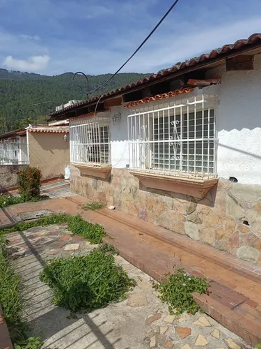 Vende Casa Urb El Naranjal. V.l.