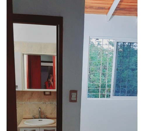 Imagen 12 de 14 de Marisol Castro Vende Townhouse En Mañongo |naguanagua | Res. Villas De Bugambilla | Foth-cr1