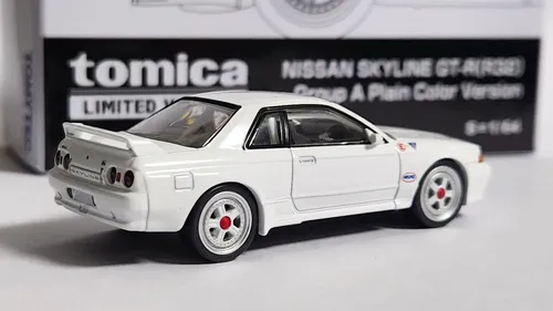 レトロ非売品TOMY NISSAN SKYLINE GT-R R32 ミニカー Nissan Skyline Gt-r R32 Tomytec White Tomica Vintage Neo