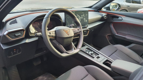 Imagen 13 de 16 de Cupra Formentor 2023 Motor 2.0l Turbo