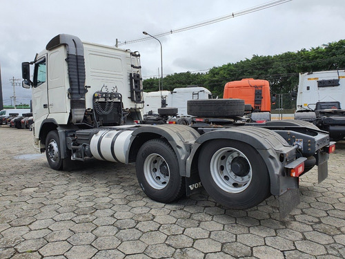 Volvo Fh 460 6x2 I-shift Canelinha 2013 / Financiamos
