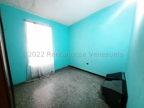 Imagen 10 de 30 de Casa En Venta En Urb. Piedra Azul Cabudare Posee Estructura Para Ampliación Gabriela. C #23-13681