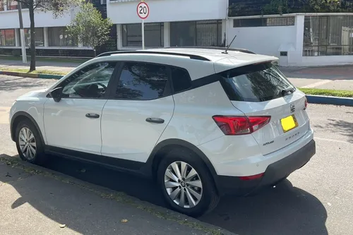 Seat Arona 1.6 Reference