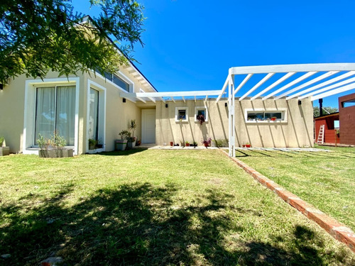Imagen 2 de 17 de Venta De Casa A Estrenar En Bº Cardales Village