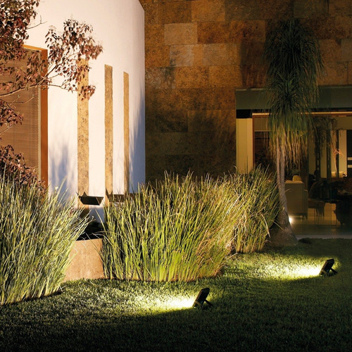 Imagen 6 de 6 de Reflector Exterior Led Ip65, 50w, Luz Cálida Tecnolite