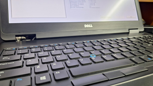 Laptop Dell Latitude E5570 Leer Descripción (Usado)