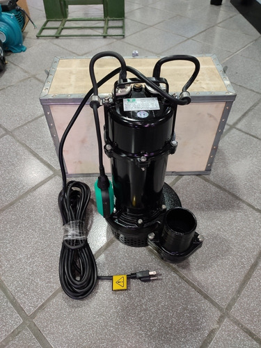 Bomba De Achique Drenaje Aguas Negras Pumpman 2hp 220v 2ph