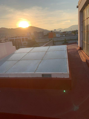 Edificio En Venta En Colonia La Magdalena, Toluca, Estado De México
