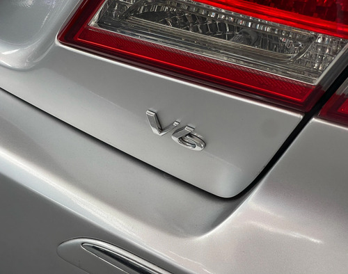 Hyundai Azera 3.3 MPFI GLS SEDAN V6 24V GASOLINA 4P AUTOMÁTICO