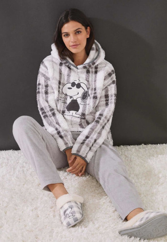 Pijama Fleece Snoopy Peanuts Cuadros