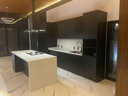 Venta Casa En Lomas De Cocoyoc