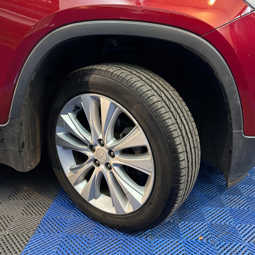 Chevrolet Tracker 1.8 Awd Premier +