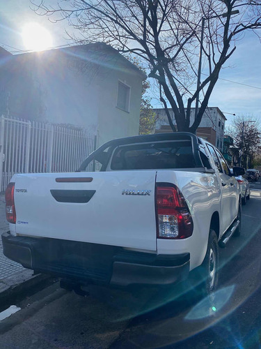 Toyota Hilux 2.4 Cd Dx 150cv 4x4