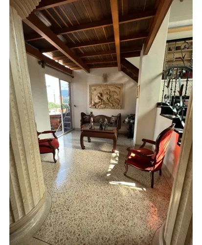 Apartamento A La Venta En Laureles