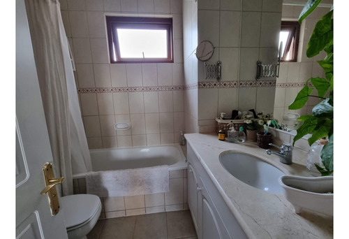 Excelente Ubicación En Seguro Condominio De Reñaca
