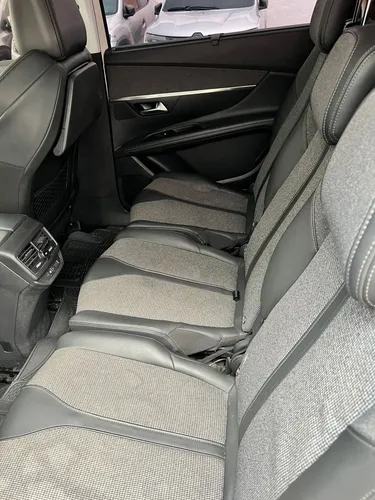 Peugeot 5008 1.6 Allure