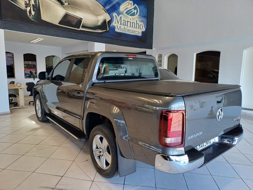 Volkswagen Amarok 3.0 Highline Cab. Dupla V6 4x4 Aut. 4p