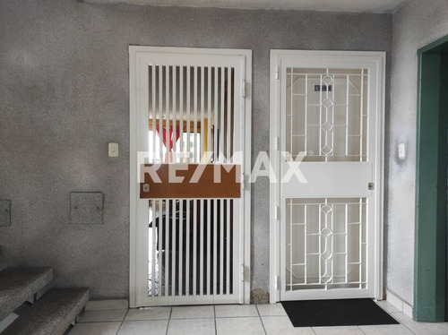 Imagen 7 de 18 de Apartamento Obra Blanca Balcones Del Norte, La Granja Naguanagua. Daniela J.