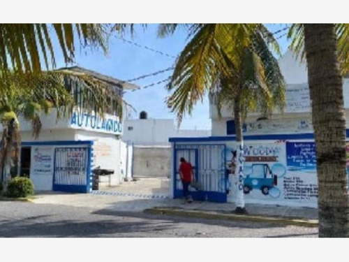 Local Comercial En Venta Flores Del Valle