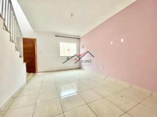 Imagem 2 de 14 de Lindo Sobrado De Condomínio Para Venda No Bairro Vila Carmosina, 2 Dorm, 1 Vagas, 60 M - 1777