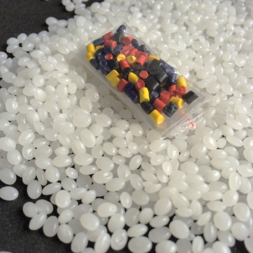 Imagen 1 de 8 de Plastico Re Moldeable Polymorph Plastimake Instamorph 300gr.