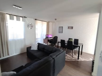Se Vende Casa En Avenida Leighton. Villa Alemana.