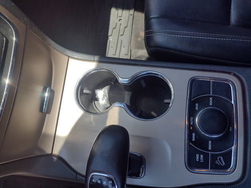 Jeep Grand Cherokee 3.6 Limited 286hp Techo + Llantas 18