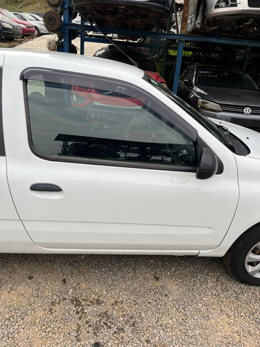 Renaul Clio 1.0 Flex 2 Portas 2015 80cvs - Solicite Peças