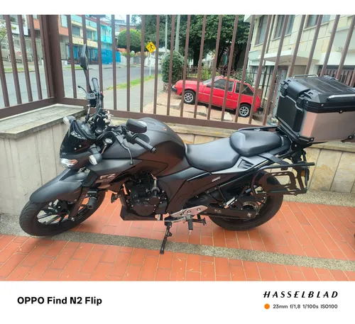 Fz25 2025 Negra - Full Accesorios, Soat 2026, Todo En Yamaha