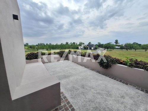 Casa En Venta En Condominio Polo & Ski Club