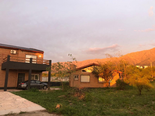 Casa Y Cabañas En Venta En Carpintería Merlo. A Estrenar