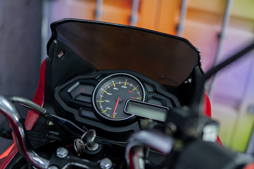 Bajaj Discover 150 2016