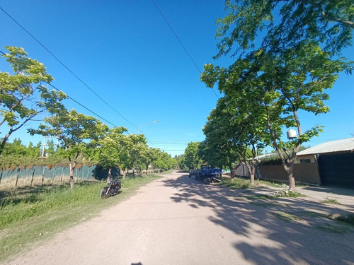 Venta Lote 300 M2 En Vistalba, Barrio Semi Privado