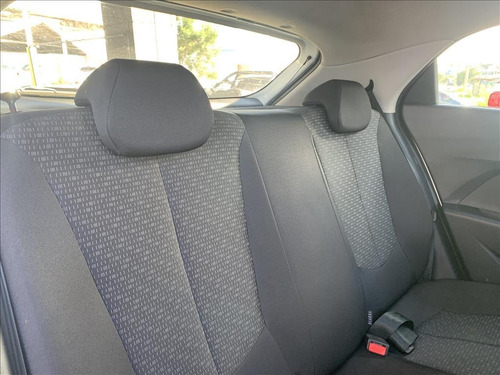 Imagem 6 de 8 de Hb20 1.0 Comfort 12v Flex 4p Manual