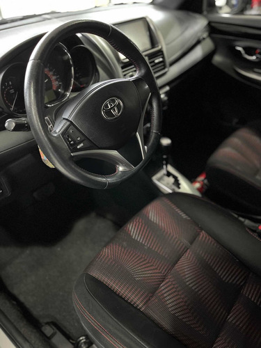 Imagen 9 de 16 de Toyota Yaris 2017 1.5 107cv