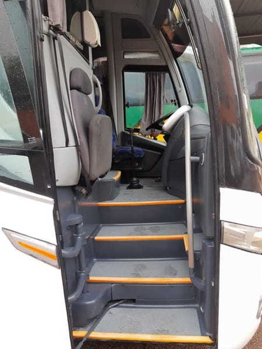 Imagem 7 de 12 de Ônibus Rodoviário Marcopolo G7 1200 Mb O500r Ar Cond. 2009
