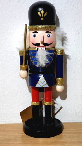 Imagen 1 de 3 de Cascanueces Navidad Importado Premium 26 Cm Diseño Exclusivo