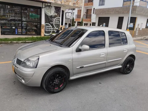 Renault Clio II 1.4