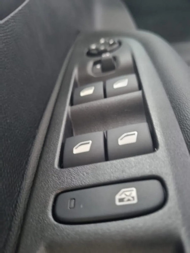 Imagen 8 de 19 de Peugeot 208 2023 1.6l Feline Tiptronic Dd