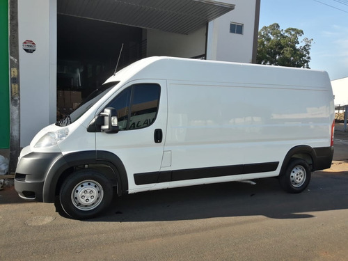 Fiat Ducato 2.3 Comfort Carga 5p