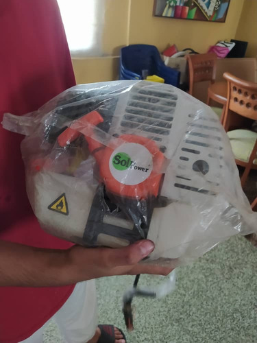 Imagen 2 de 3 de Desmalezadora Solpower Cg-430 (180$ Negociable)