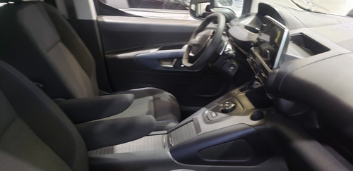Imagen 4 de 11 de Peugeot Rifter Allure Pack 1.2 Puretech 130hp Aut 8vel 2022