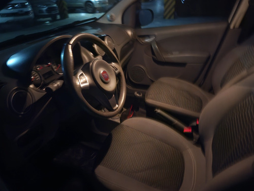 Fiat Palio 1.4 Attractive 85cv