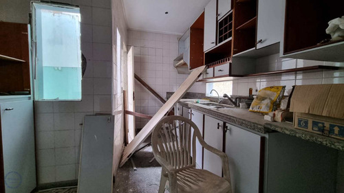 Imagem 30 de 30 de Sobrado Com 4 Dorms Boqueirão , Aqueles Que Nao Se Vê Mais ... - V15344