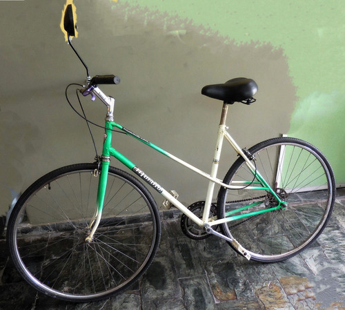 Bicicleta R 28. Usada. Lista Para Salir. $ 178.000 Verde Limón L (Usado)